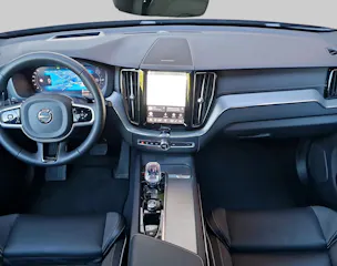 VOLVO XC60 2.0 T8 TE XCENTRIC Black