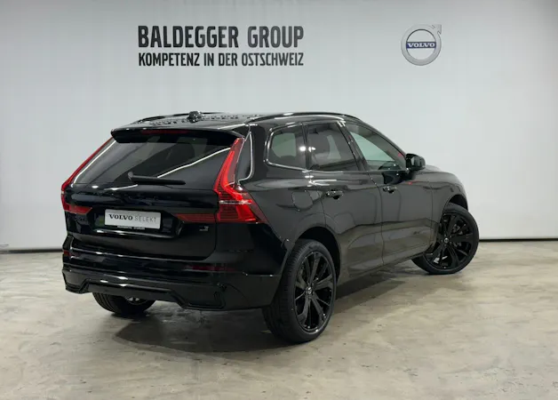 VOLVO XC60 2.0 T8 TE XCENTRIC Black