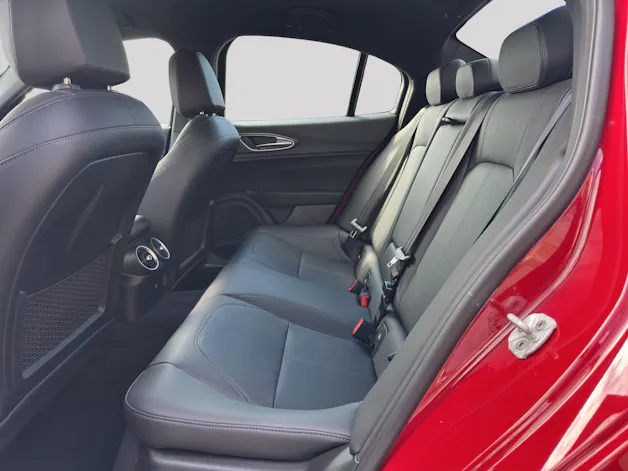 ALFA ROMEO Giulia 2.0 Ti Q4 AT8