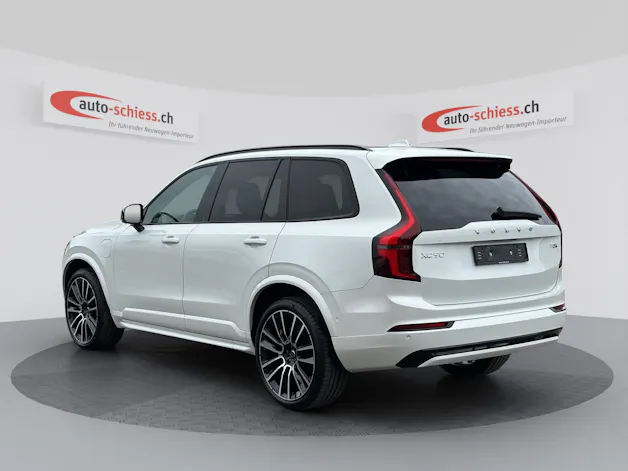 VOLVO XC90 T8 eAWD 7Pl. Plus Dark PluginHybrid Geartronic