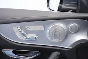 MERCEDES-BENZ E 400 Cabriolet AMG Line 4 Matic 9G-Tronic *20" Aversus* *Burmester*