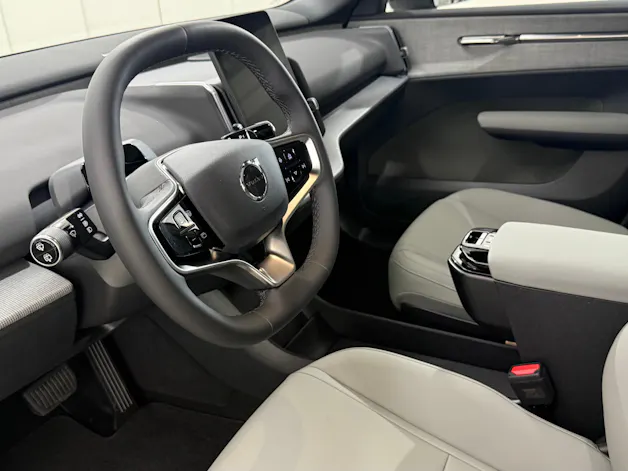VOLVO EX 30 CC E60 Twin Performance A