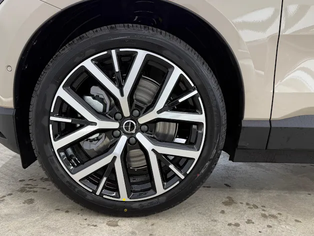 VOLVO EX 30 E60 Twin Ultra Performanc