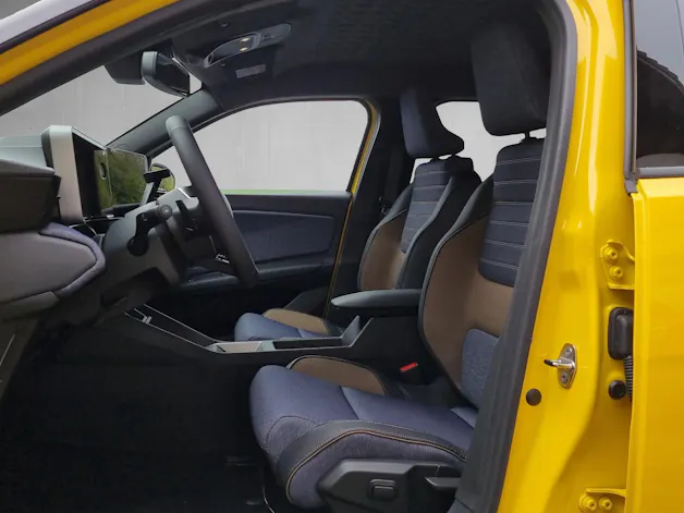 RENAULT R5 E-Tech Comfort Range techno