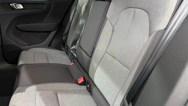 VOLVO XC40 2.0 B3 MH Core
