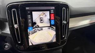 VOLVO XC40 2.0 B3 MH Core