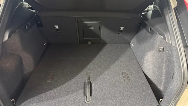 VOLVO XC40 2.0 B3 MH Core