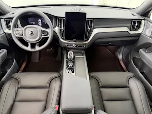 VOLVO XC60 2.0 T6 TE Black Edition e