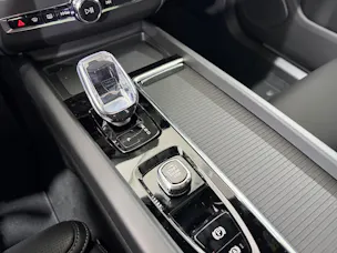 VOLVO XC60 2.0 T6 TE Black Edition e