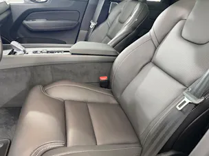 VOLVO XC60 2.0 T6 TE Black Edition e