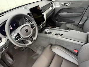 VOLVO XC60 2.0 T6 TE Black Edition e