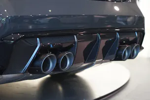 BMW M4 Coupé Competition M xDrive *CH-Fahrzeug* *Dravitgrau* *Carbon*