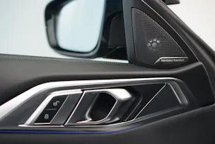 BMW M4 Coupé Competition M xDrive *CH-Fahrzeug* *Dravitgrau* *Carbon*