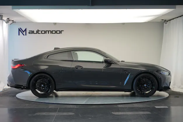 BMW M4 Coupé Competition M xDrive *CH-Fahrzeug* *Dravitgrau* *Carbon*