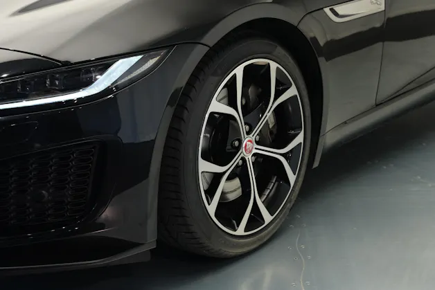 Jaguar F-Type Convertible 2.0 I4 Automatik