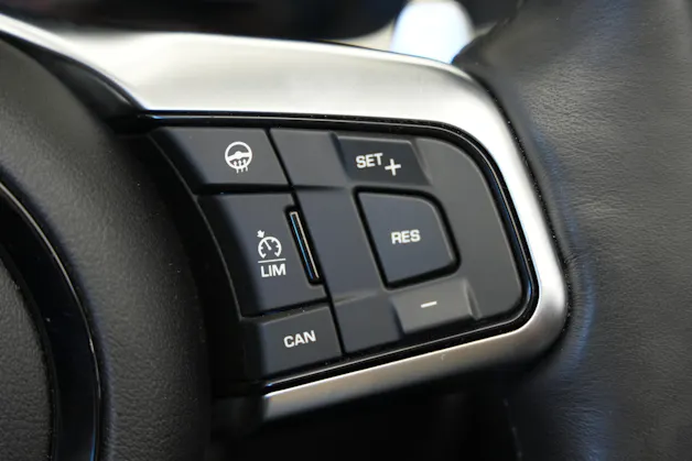 Jaguar F-Type Convertible 2.0 I4 Automatik