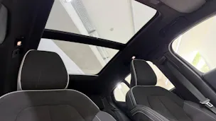 VOLVO XC40 2.0 B4 MH Black Edition
