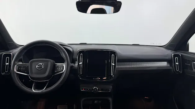 VOLVO XC40 P8 Twin R-Design AWD