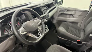 VW T6.1 Caravelle 3000 2.0 TDI 15