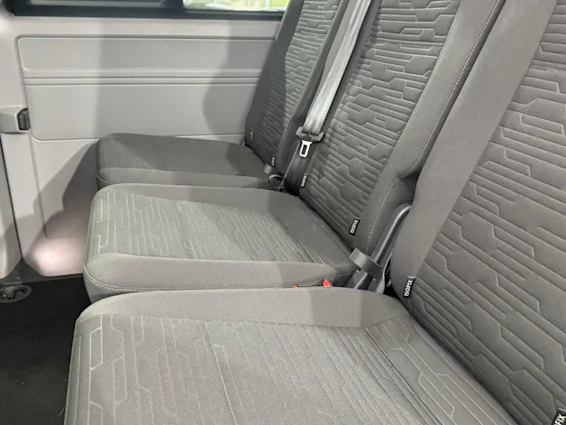 VW T6.1 Caravelle 3000 2.0 TDI 15