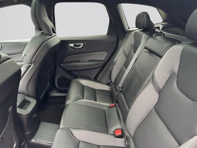 VOLVO XC60 T6 eAWD PluginHybrid Plus Bright Geartronic