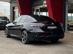 ALFA ROMEO Giulia 2.0 Competizione Q4 AT8