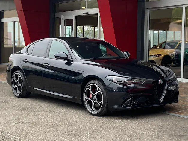 ALFA ROMEO Giulia 2.0 Competizione Q4 AT8