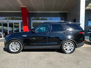 Land Rover Discovery 3.0 SDV6 SE Automatic