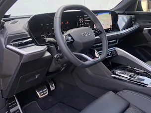AUDI Q5 TDI quattro S-tronic S-Line