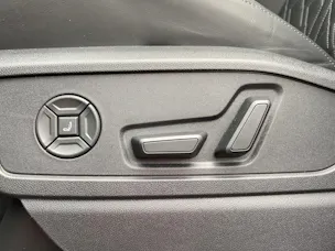 AUDI Q5 TDI quattro S-tronic S-Line