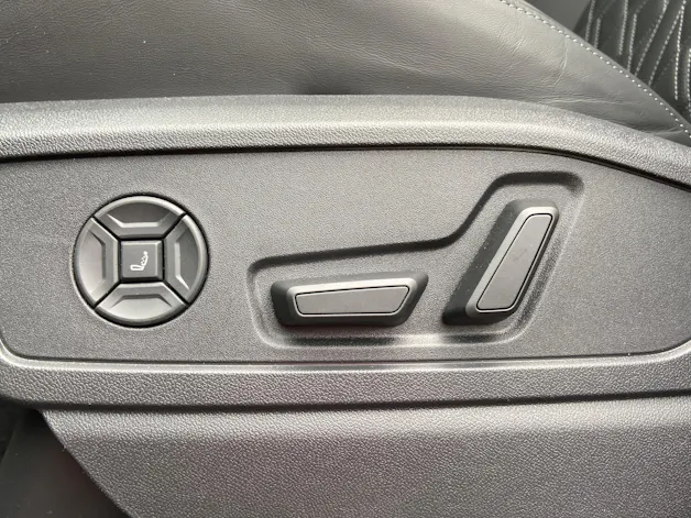 AUDI Q5 TDI quattro S-tronic S-Line