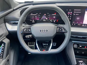 AUDI Q5 TDI quattro S-tronic S-Line