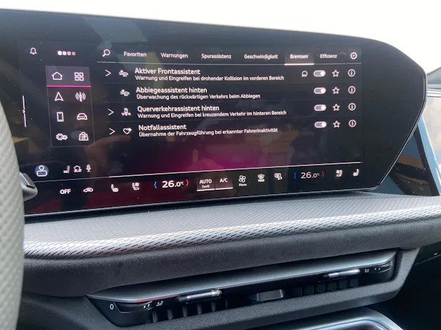 AUDI Q5 TDI quattro S-tronic S-Line