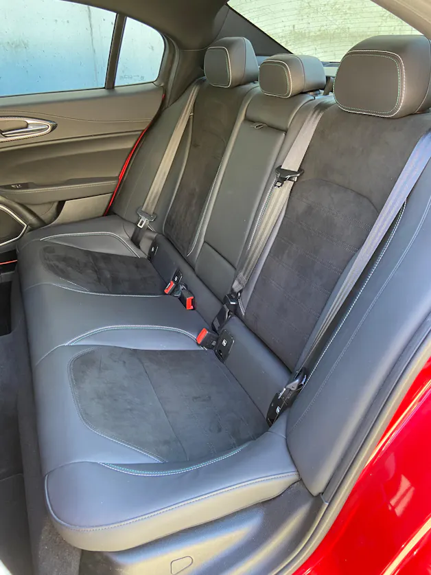 ALFA ROMEO Giulia 2.9 V6 Quadrifoglio Sparco