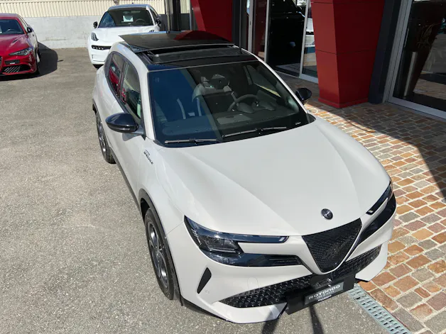 ALFA ROMEO Junior 1.2 48V Hybrid Sport Speciale Tech Sky MY26