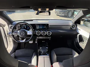 MERCEDES-BENZ CLA 200 AMG Line Shooting Brake