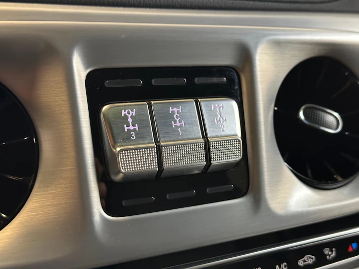 image du véhicule MERCEDES-BENZ G 500