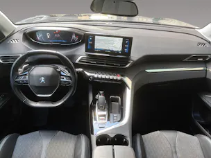 PEUGEOT 3008 1.2 PureTech Allure Pack