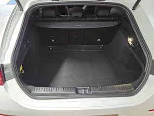 MERCEDES-BENZ CLA 220 4Matic AMG Line Shooting Brake