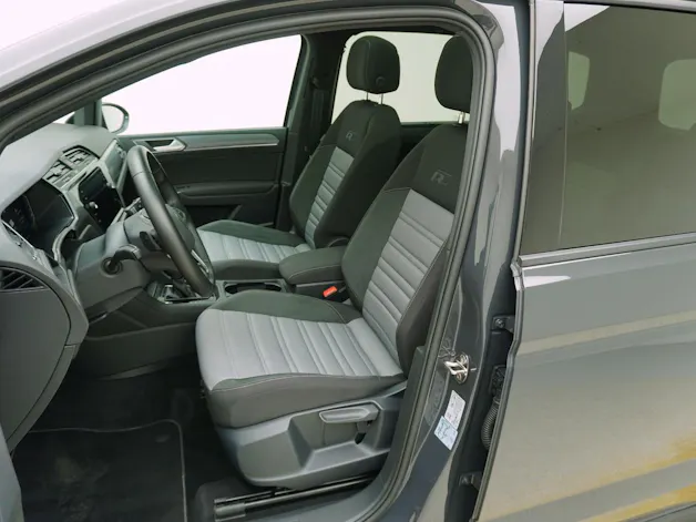 VW Touran 1.5 TSI DSG R-Line Black Style