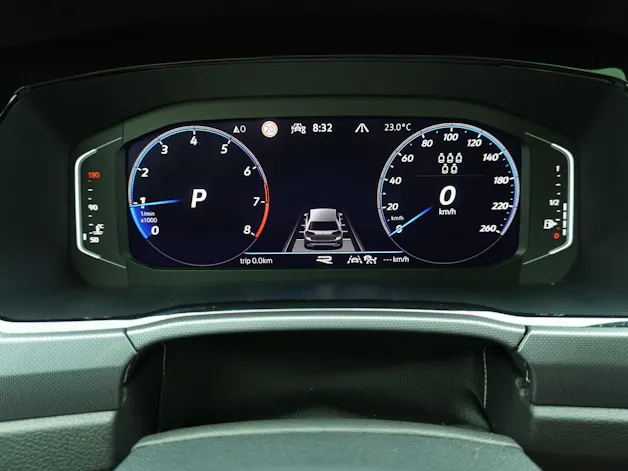 VW Touran 1.5 TSI DSG R-Line Black Style