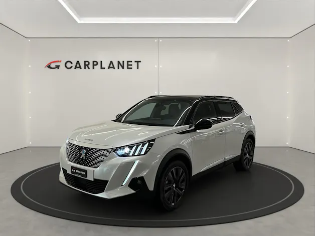 PEUGEOT 2008 e-GT Pack