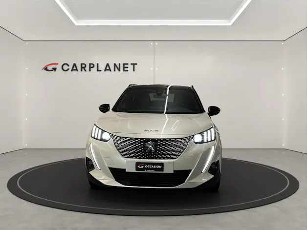 PEUGEOT 2008 e-GT Pack