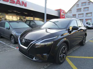 NISSAN Qashqai 1.3 DIG-T 158 Tekna