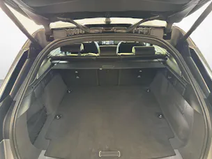 Land Rover Range Rover Velar 2.0 P400e Dynamic SE mit Panoramadach