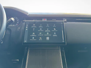 Fahrzeugbild LAND ROVER Range Rover Velar 2.0 P400e Dynamic SE mit Panoramadach
