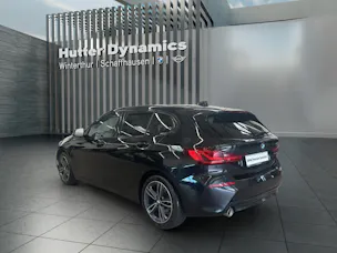 BMW 118i MODELL SPORT LINE