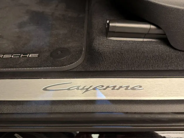PORSCHE Cayenne E-Hybrid Coupé