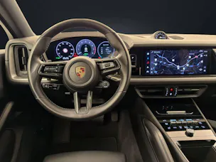 PORSCHE Cayenne E-Hybrid Coupé