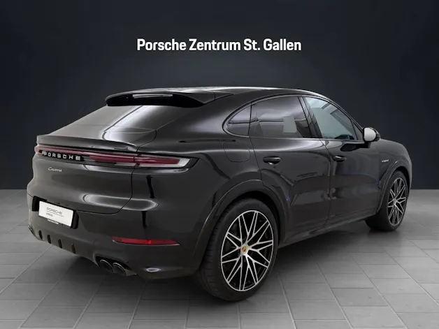 PORSCHE Cayenne E-Hybrid Coupé